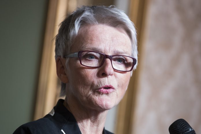 Oppussing av Nationaltheatret.