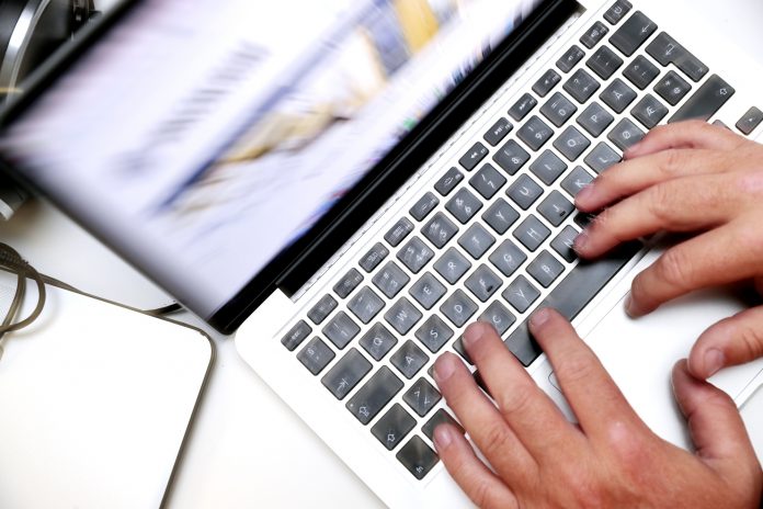 Datakriminalitet kan regnes som kriminalitet som er rettet mot data og datasystemer, og kriminalitet hvor datautstyr benyttes som verktøy for å begå handlingen.