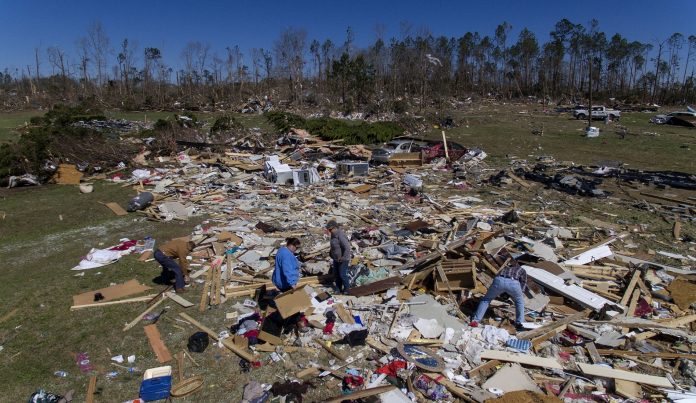 Tim Lancaster, Michael Boutwell, Cindy Sanford, Kayla Causey